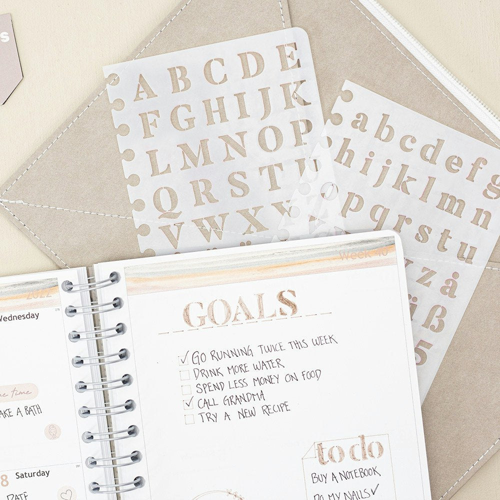 schablon ritschablon stay in shape letters till almanacka (2-pack)